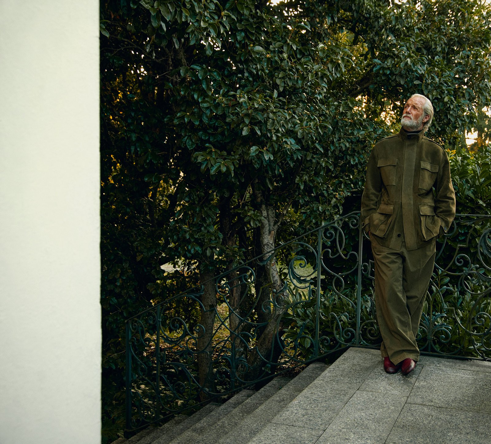 Ferragamo_06_2186_v2b